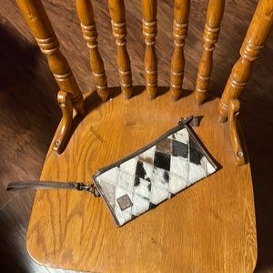 STS Wrist bag/wallet